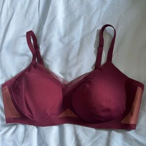 Honeylove Seamless Support Bra in Burgundy